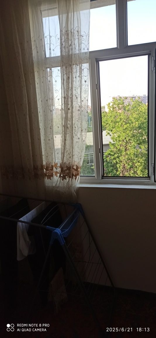 Продается своя 1/5/5 Франция,Кадышева.