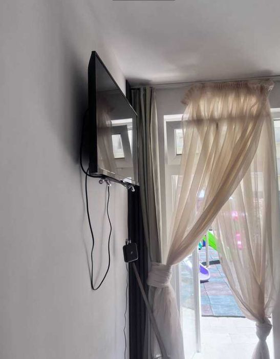 Дава се под наем Двустаен апартамент в к.к. Слънчев бряг - 50 кв.м за 663 € - Снимка #1