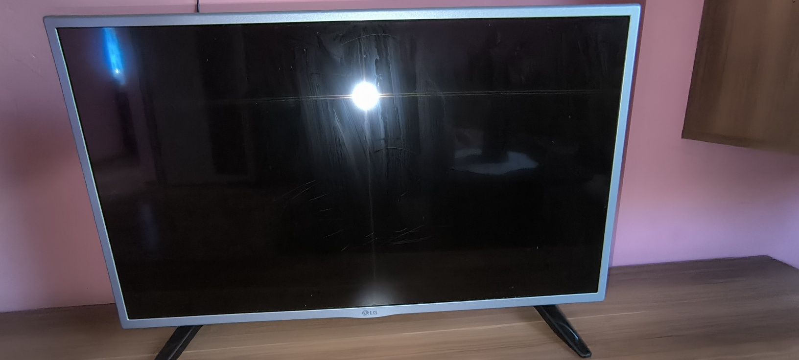 Телевизор LG smart 32'