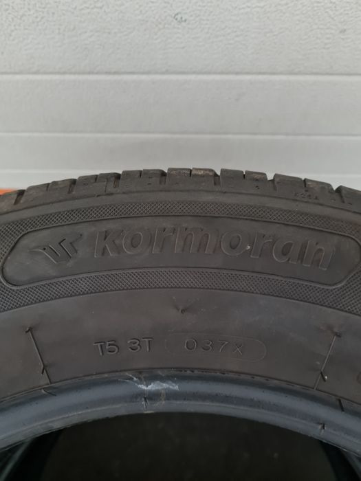 Всесезонни гуми 2 броя KORMURAN Suv 225 65 R17 дот 1522