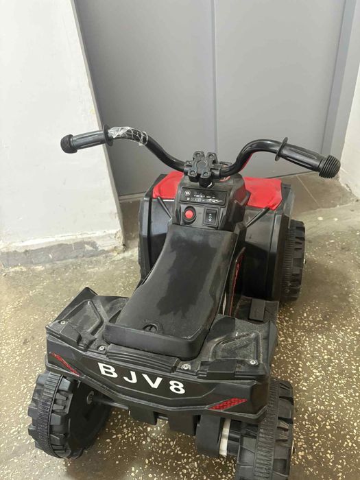 Atv de copiii  2-5 ani tine pana la 25 de kg