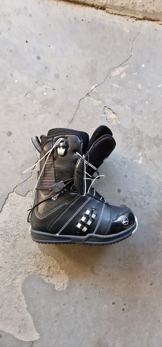 Booti snowboard mp255