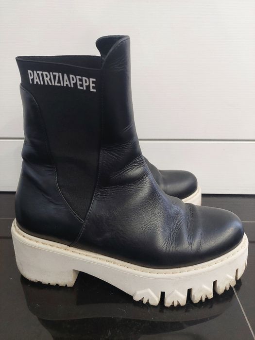 Маркови ботуши на разпродажба