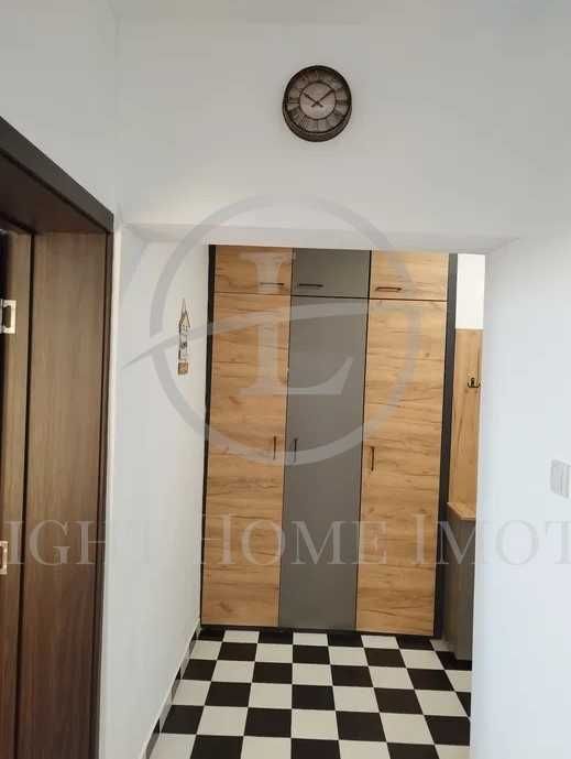 Продава се Тристаен апартамент в Пловдив, Изгрев - 80 кв.м за 1050 €/кв.м - Снимка #9