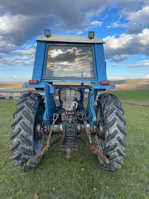 Vând tractor Landini 8500