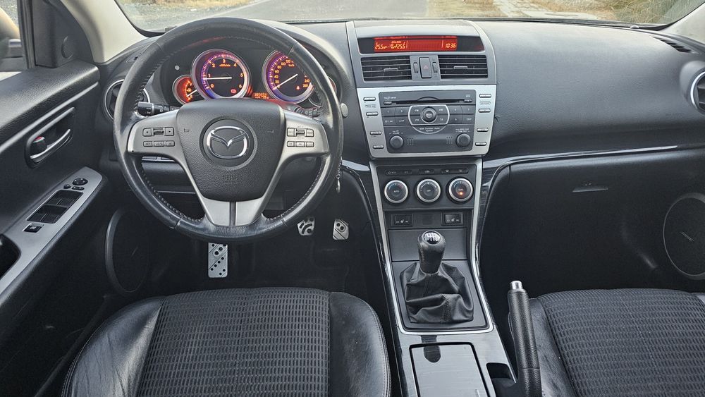 Mazda 6 2.0diesel  2750 euro