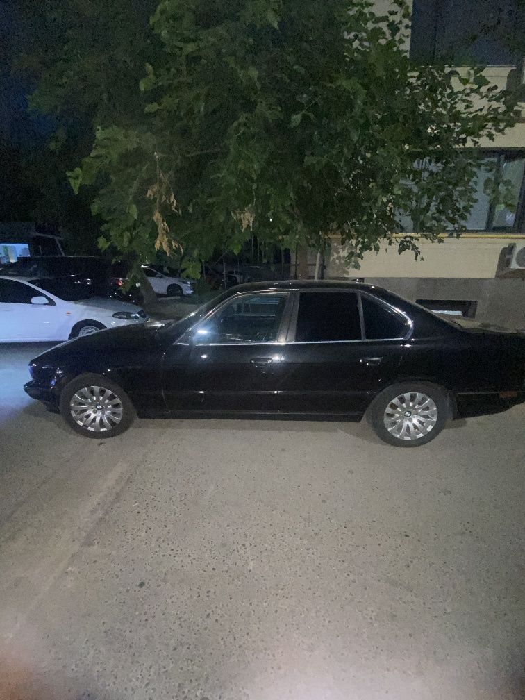 BMW E34 M20B20 1990