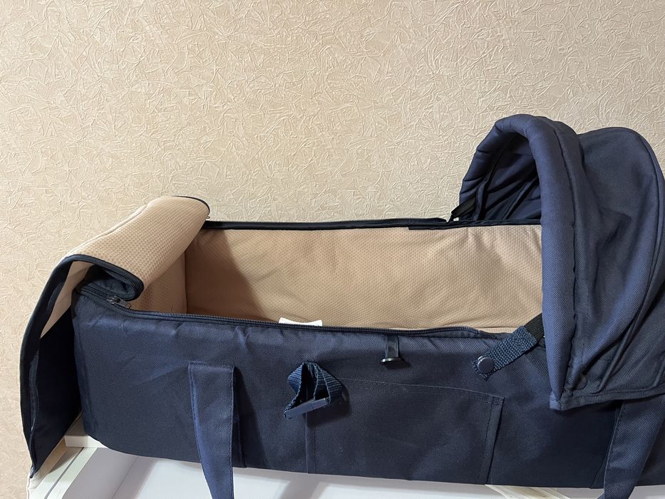 Продам сумку переноску для малышей