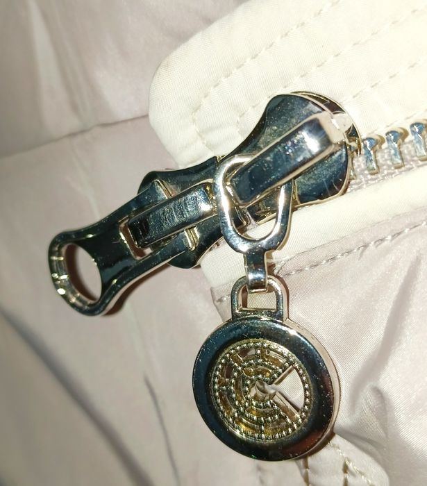 Продам куртку.       .