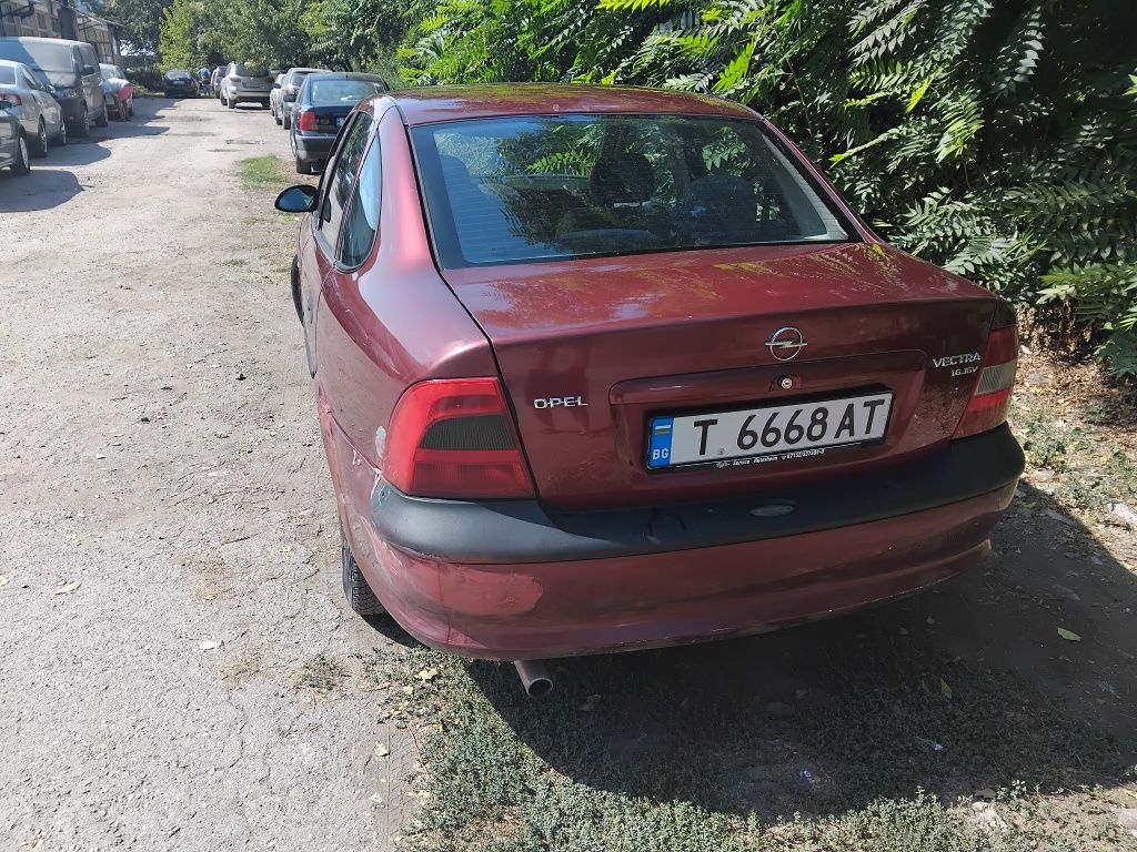 Опел вектра 1.6/ 16v/101к.с.