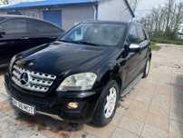 Mercedes-Benz ML 300 4MATIC – Unic proprietar