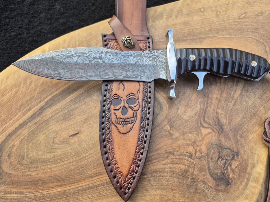 Масивен нож BOWIE DAMASKUS с кания от телешки бланк,LN423