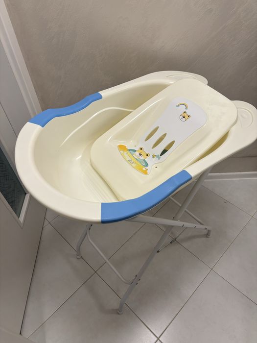 Комплект вана с подложка за къпане