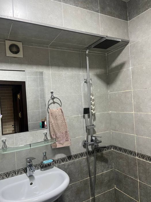 Продается квартира, Эко базар.