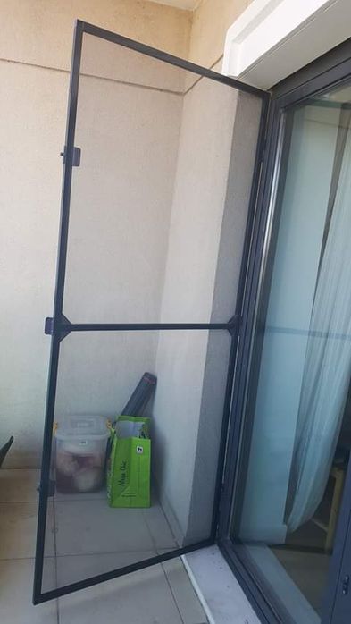 Reparatii usi metalice si ferestre termopan