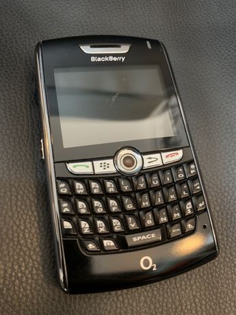 Смартфон “BlackBerry”, модел 8800