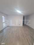 Apartament 2 camere, 58 mp, bucatarie inchisa, lift, incalzire in pard
