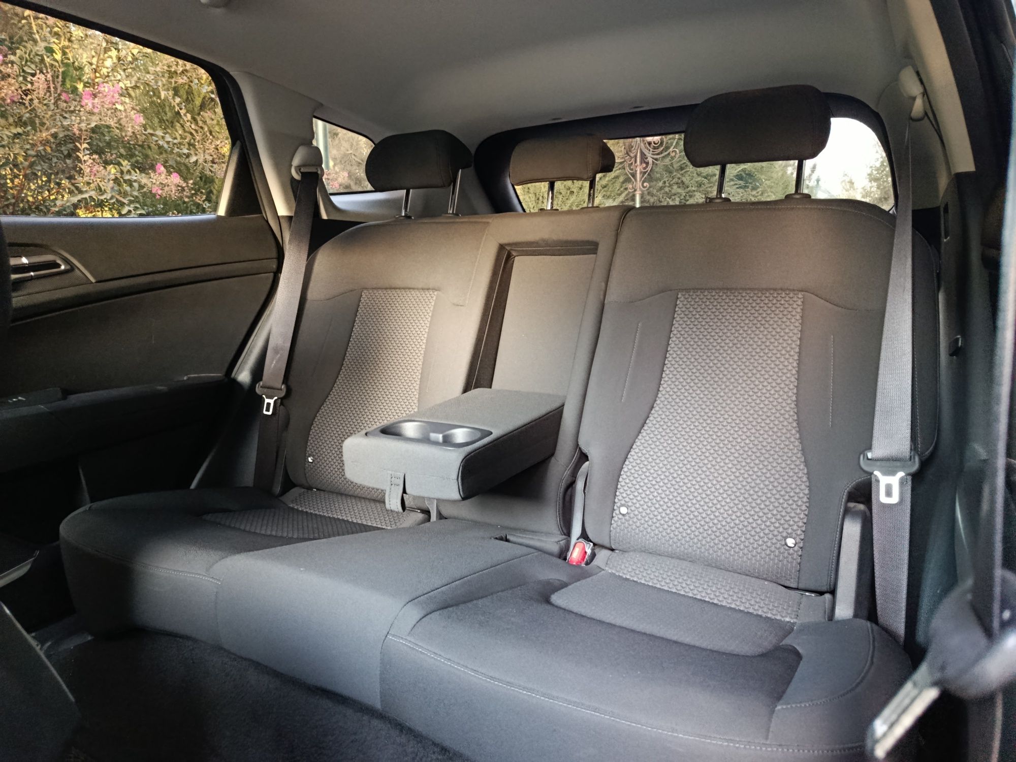 Kia SPORTAGE 2024! Luxe Salonda 449 mln li.  Holati ideal