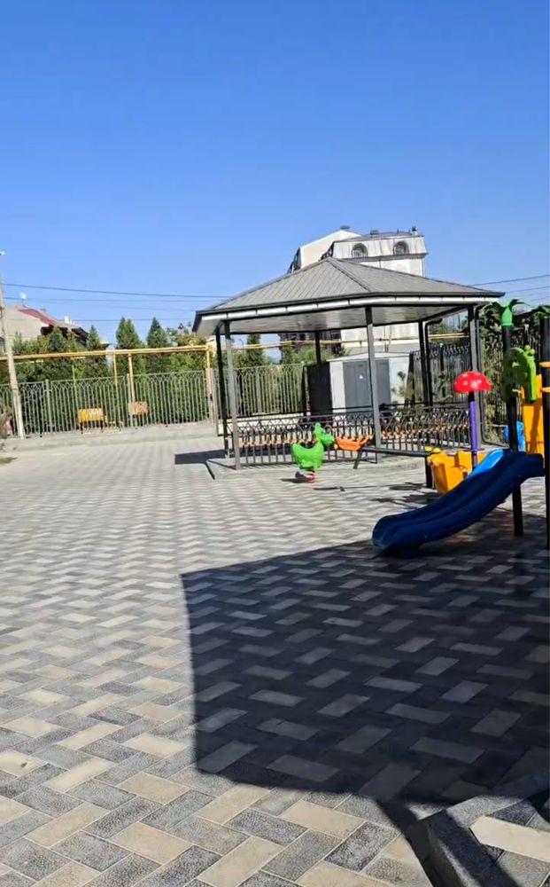 Продается 4-х комнатная квартира, без посредников 4 хонали уй сотилади