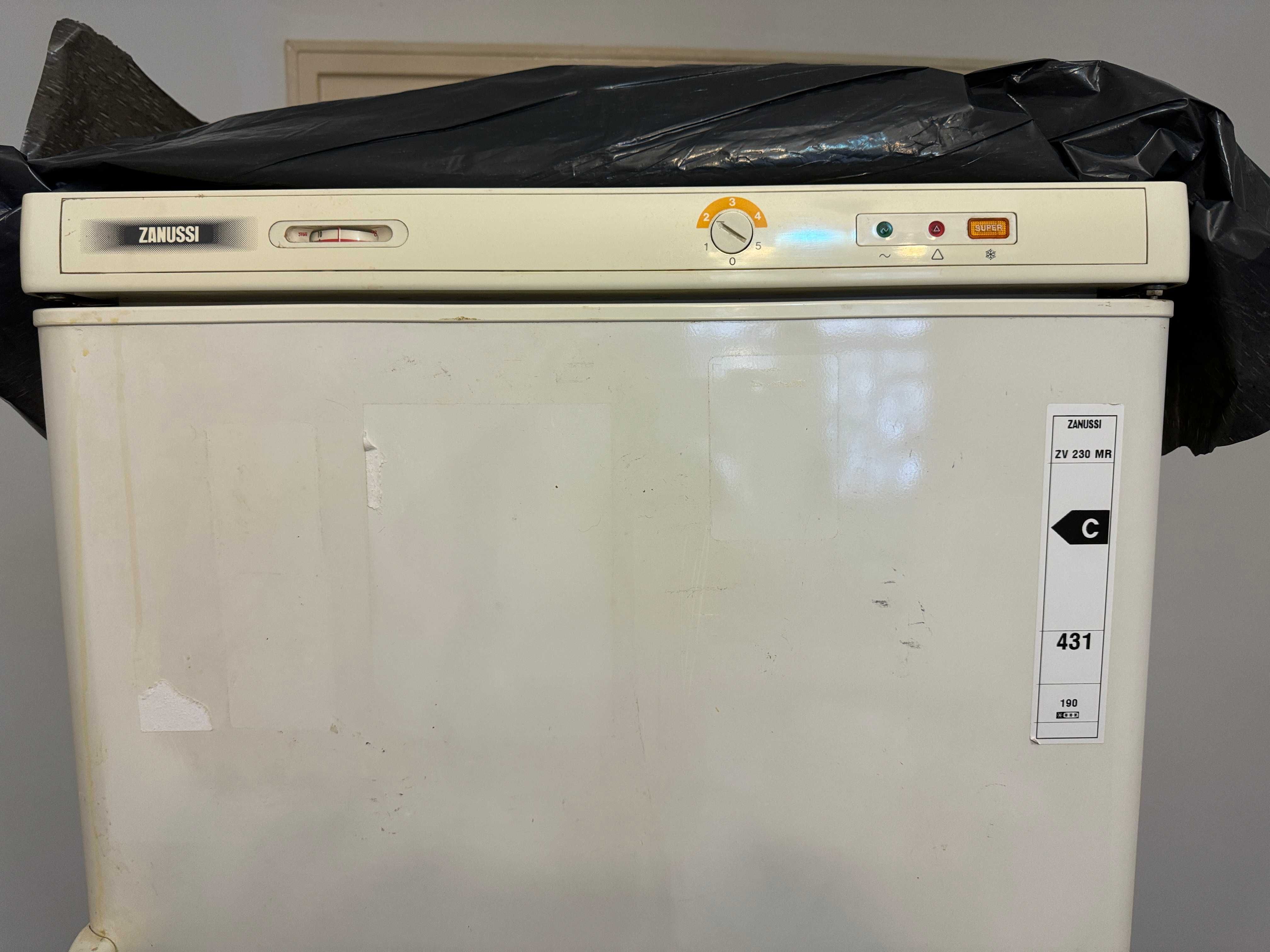 Congelator Zanussi ZV 230 MR