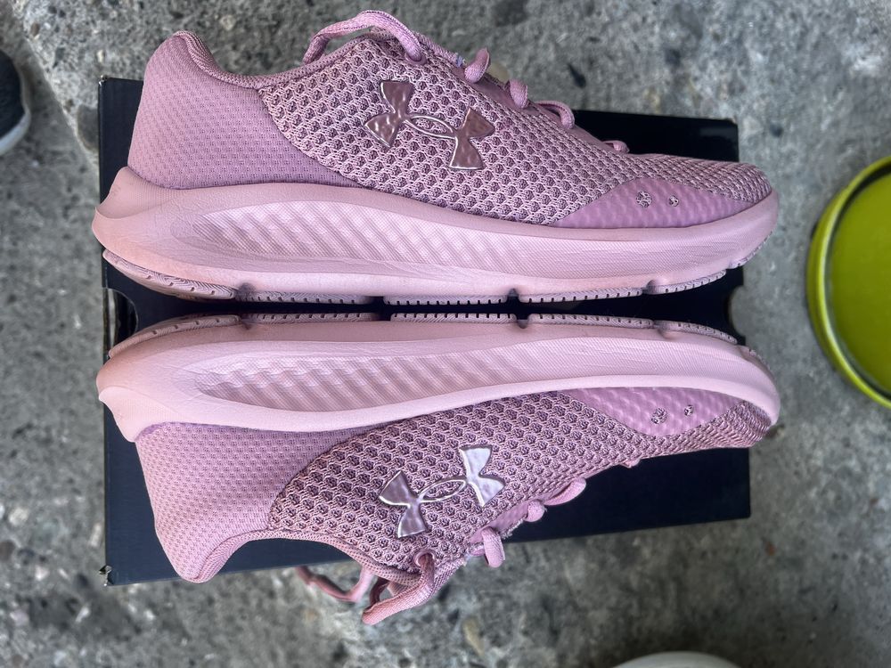 Under Armour UA W Charged Pursuit 3