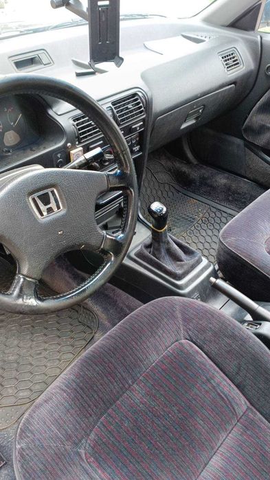 Естествена кожа. Ушиване на маншон за скоростен лост.