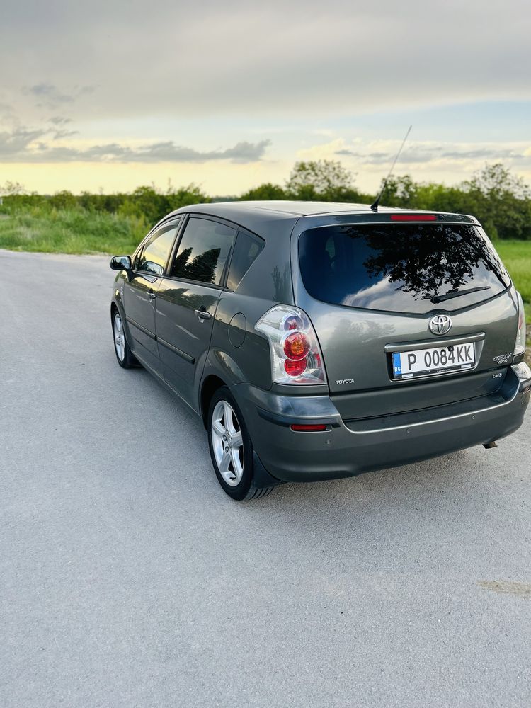 Toyota Corolla verso