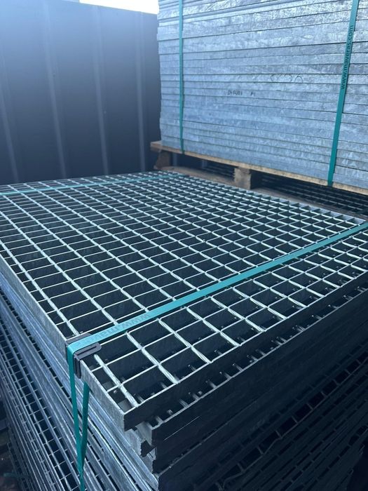Gratare zincate galvanizate