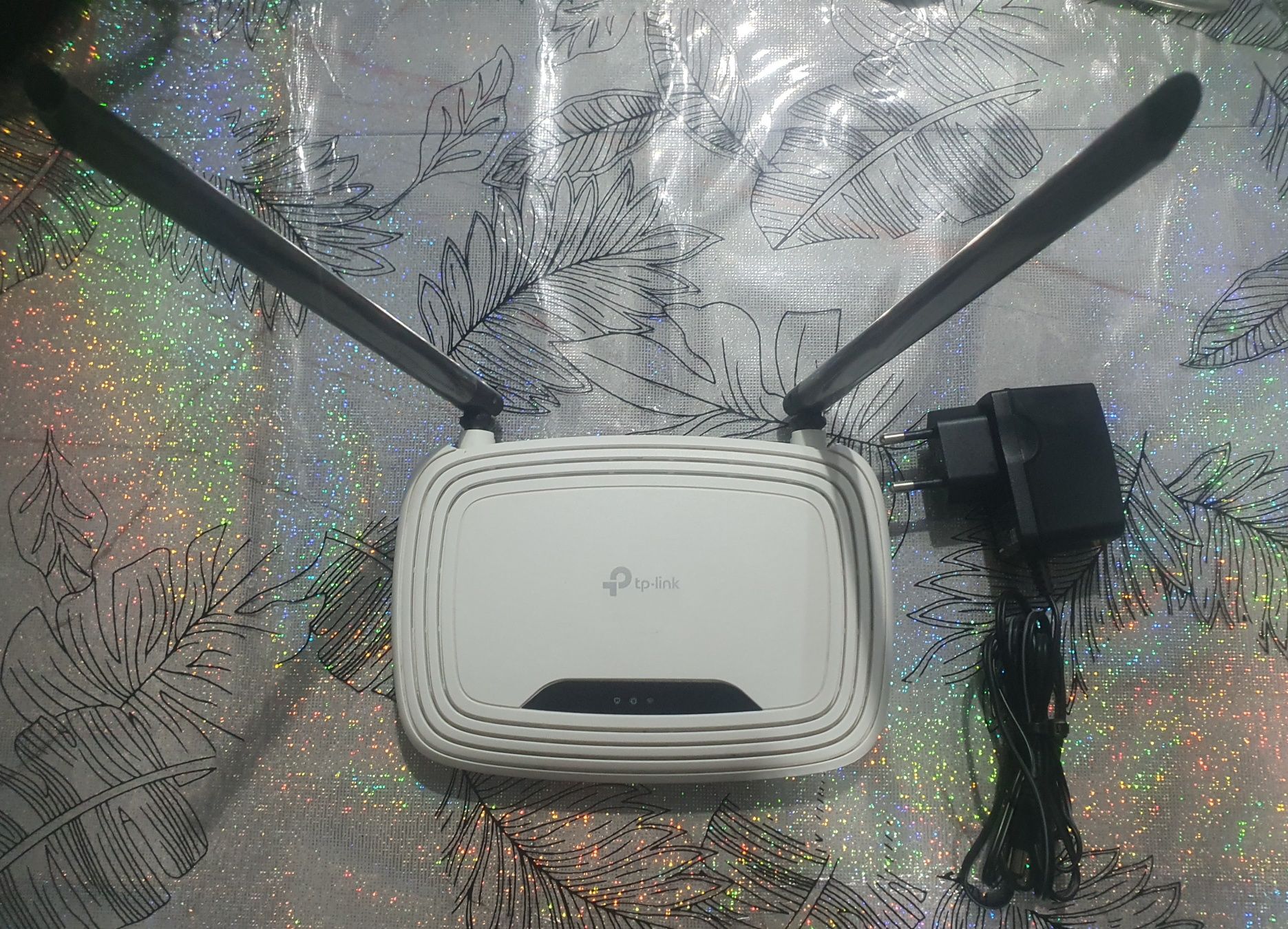 Wi-Fi роутер TP-LINK TL-WR841N