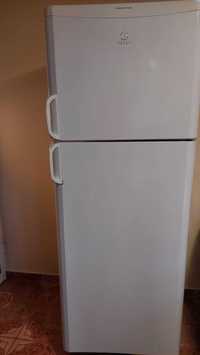 Combina frigorifica / frigider Indesit TAN5,  DEFECTA