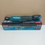 Акумулаторна тресчотка Makita WR100DZ 12V