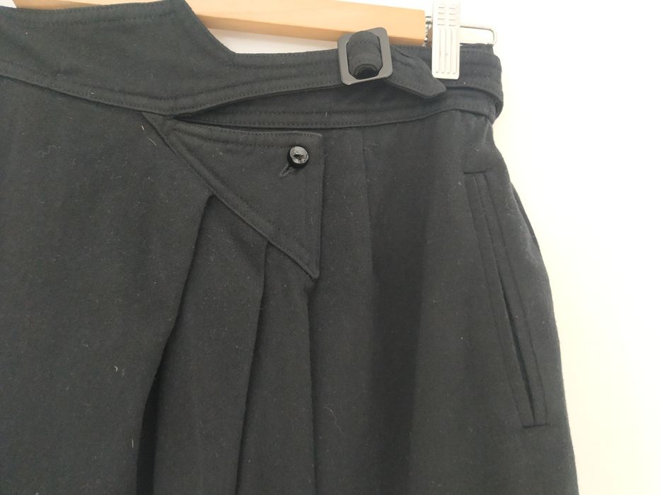 Fusta lana, asimetrica ESCADA 38