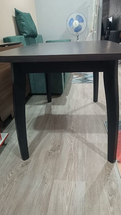 Продам стол. В идеальном состоянии