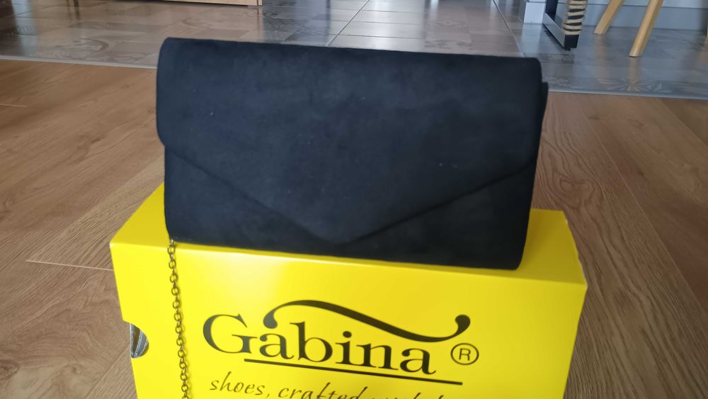 Обувки естествен велур номер 36