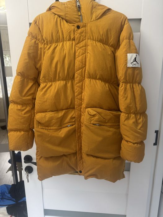 Geaca nike jordan marimea M si L