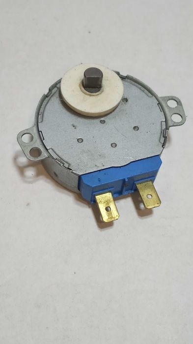 Мотор за чиния на микровълнова