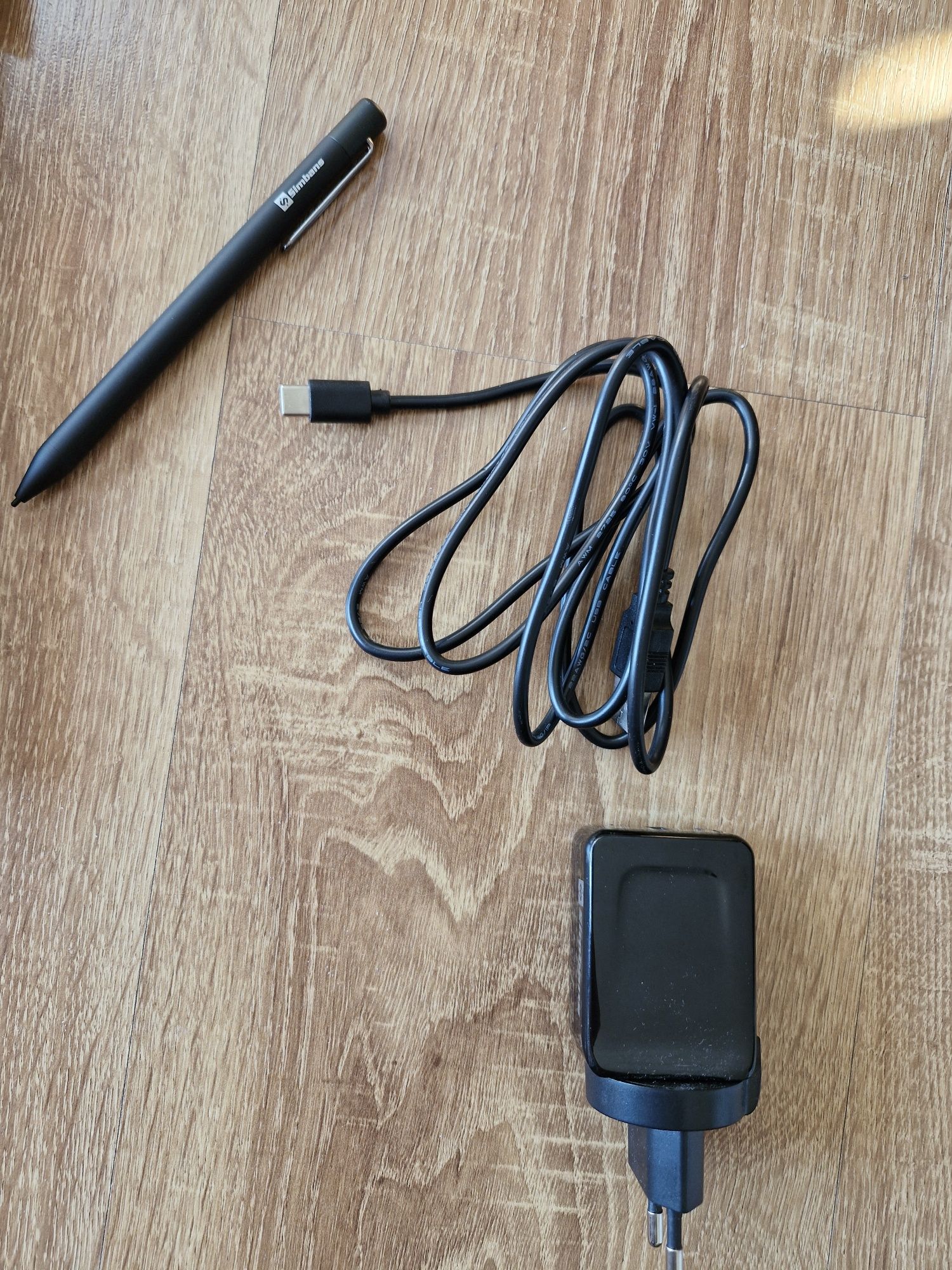 Simbians PicassoTab XL таблет
