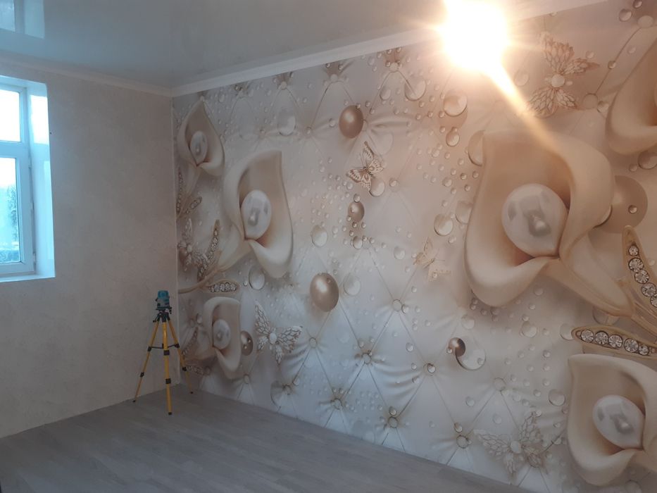 Поклейка обоев, галтели итд