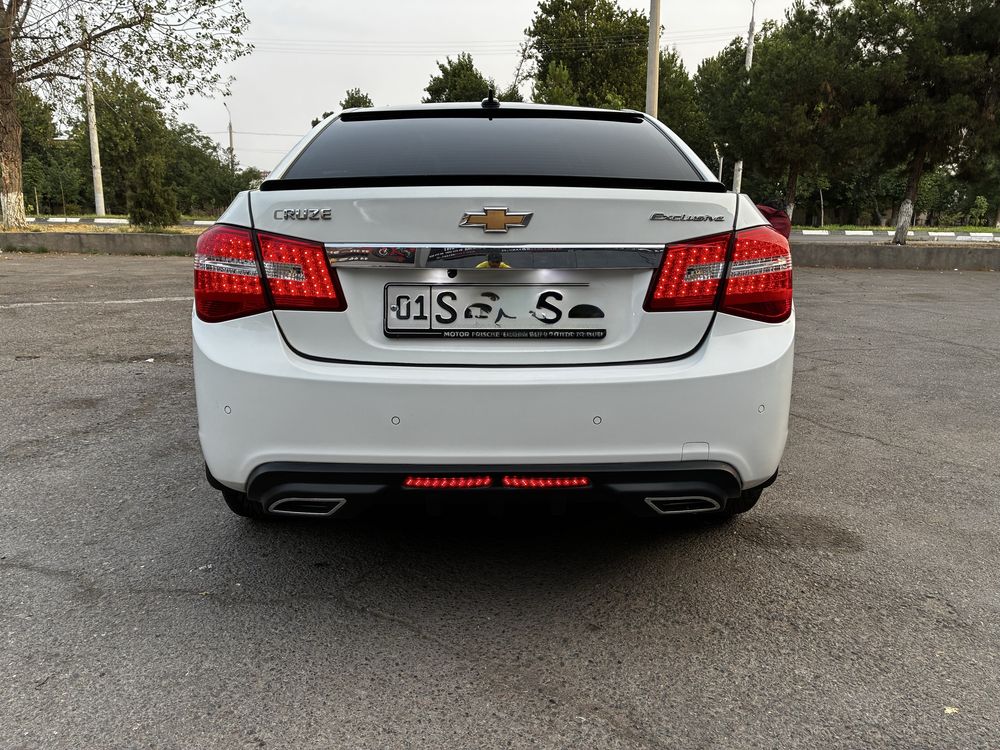 Шевроле Cruze 1'8 Идеал