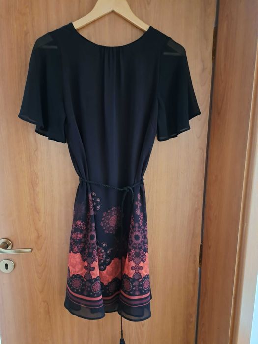 Desigual - нежна рокля xs