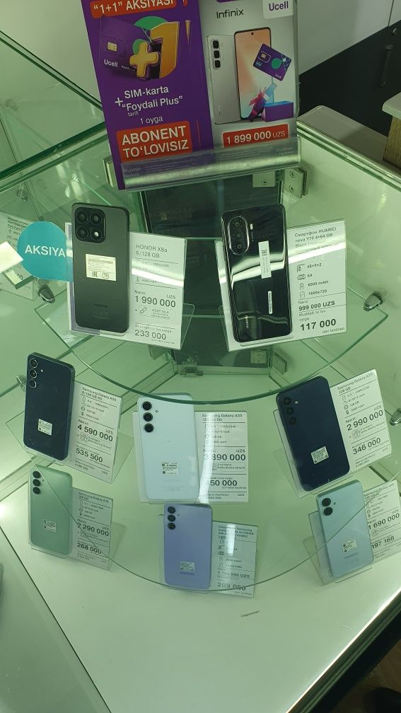 Yangi telefonlar. 1 yil rasmiy kafolatga ega