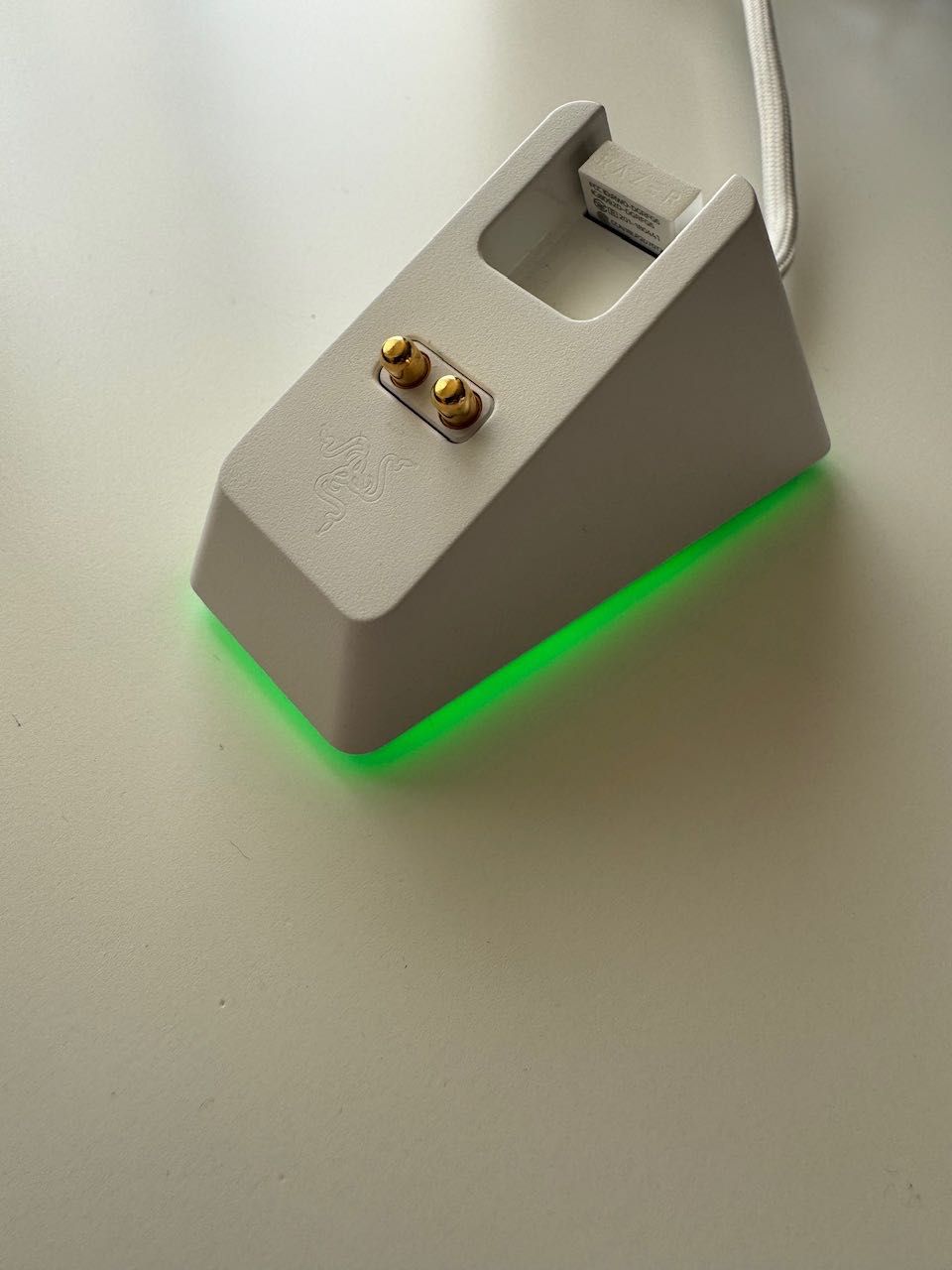 Гейминг мишка Razer Viper Ultimate & Mouse Dock