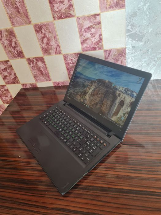 Lenovo Ideapad 110 Offic ishlari, studio va talabalar uchun noutbuk