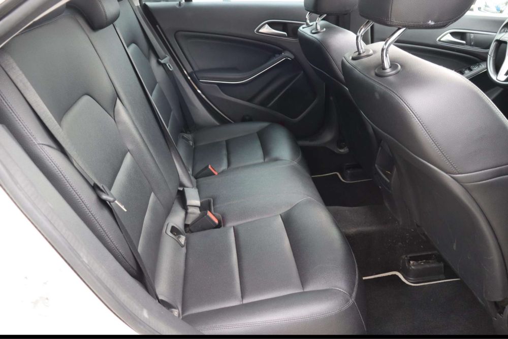 Mercedes-Benz CLA 220 Panorama