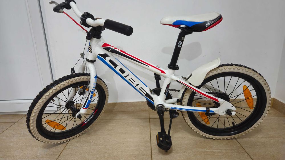 Bicicleta copii Cube 160 aluminiu roti 16 inch