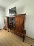 Mobila lemn masiv sufragerie 2 vitrine , masa 6 scaune