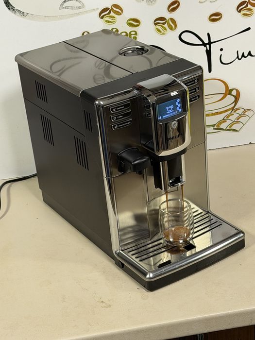 Кафемашина кафе автомат Philips Saeco Incanto с гаранция