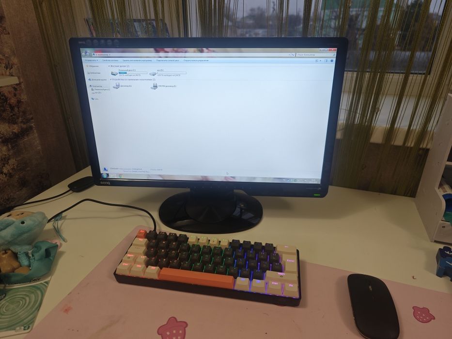 Компьютер с монитором