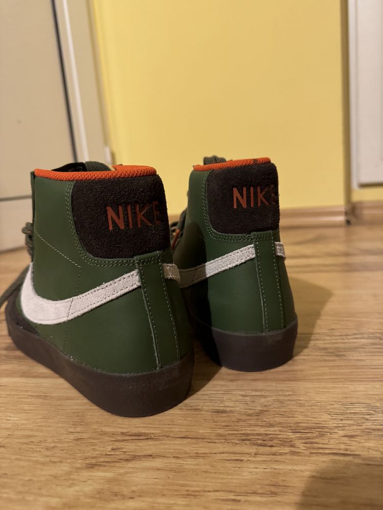 Nike High Top Sneakers