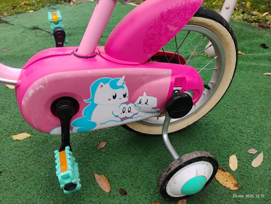 Bicicleta pentru fete BTWIN roz